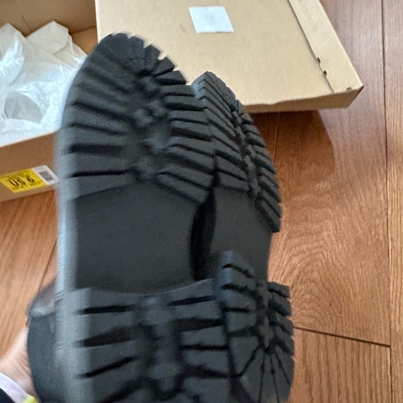 Steve Madden Ladies' Chelsea Boot - Picture 2 of 5